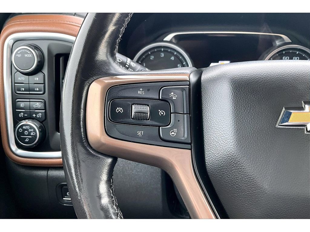Used 2020 Chevrolet Silverado 1500 High Country w/ Technology Package image 12