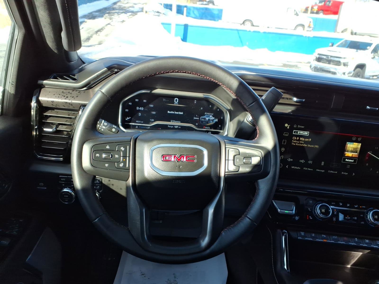 Used 2025 GMC Sierra 2500 AT4X image 19