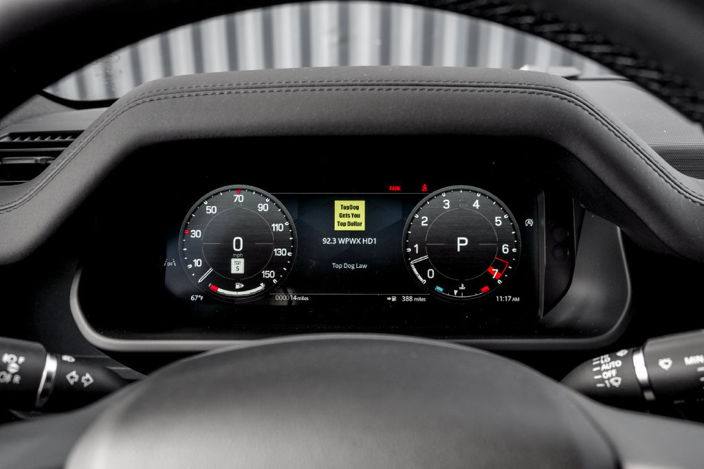 New 2026 Land Rover Defender 110 X-Dynamic SE AWD/4WD image 12