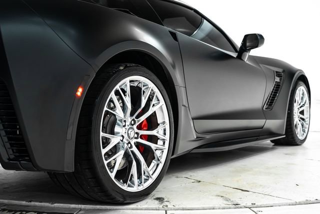 Used 2017 Chevrolet Corvette Z06 image 13