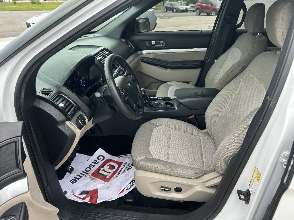 Used 2018 Ford Explorer FWD image 10
