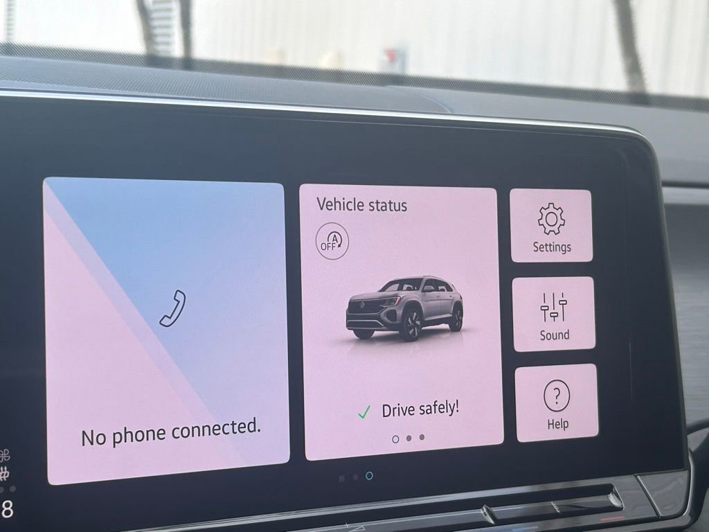 New 2026 Volkswagen Atlas Cross Sport SE image 17