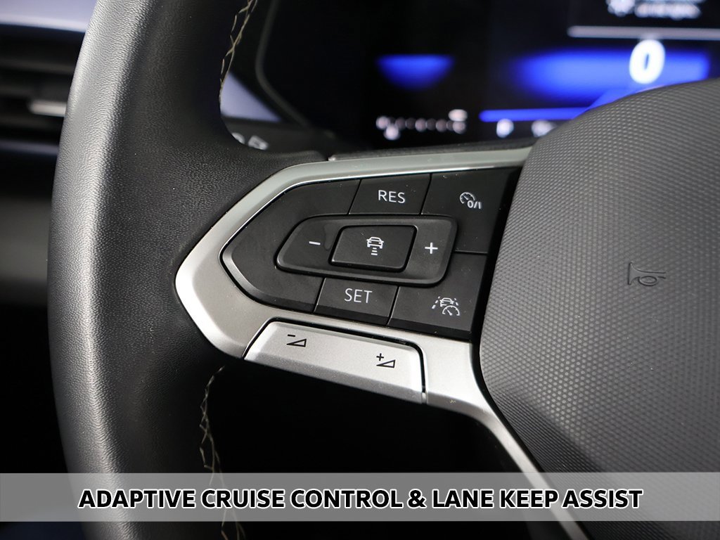 Used 2022 Volkswagen Taos SE image 4