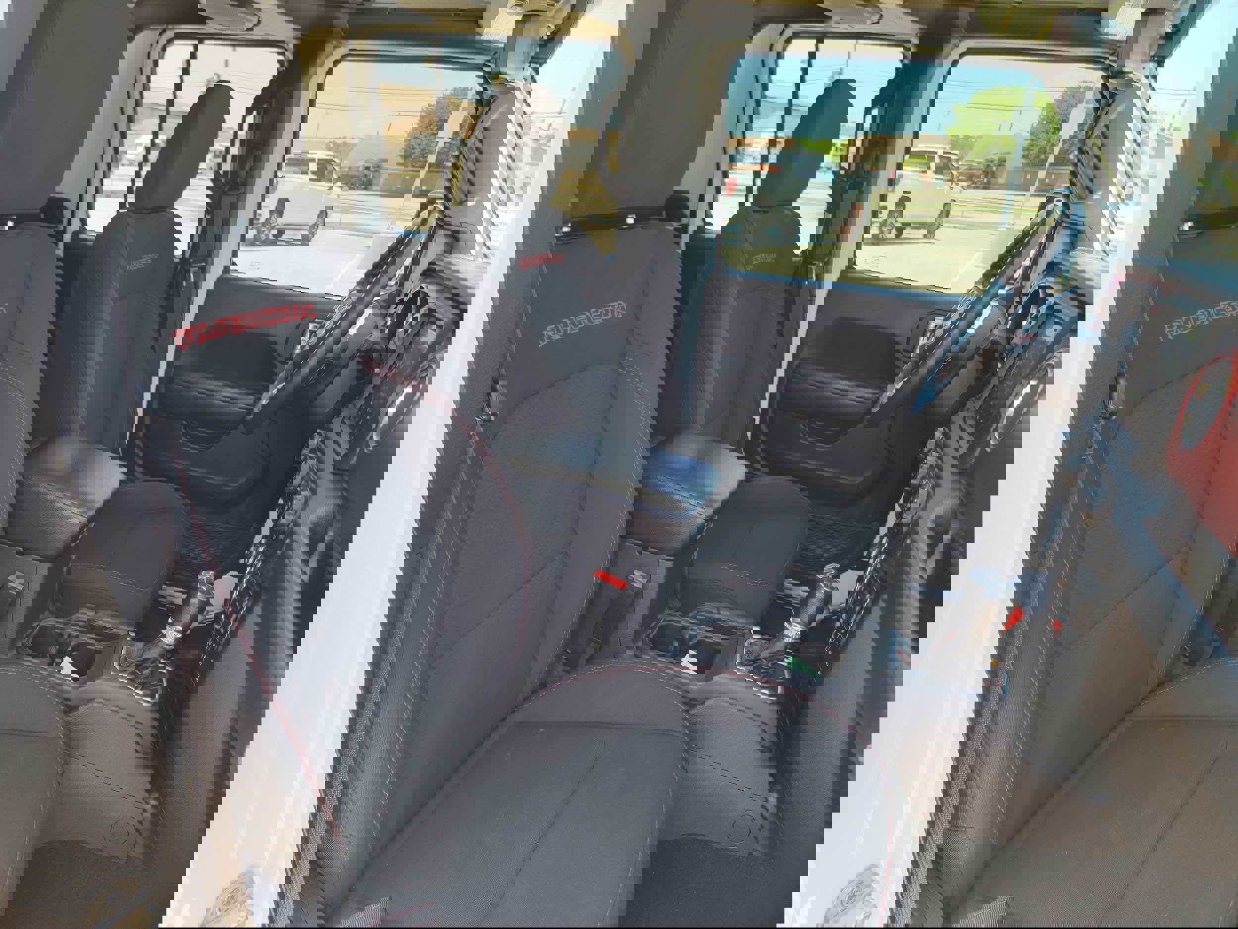 Used 2023 Jeep Gladiator Rubicon w/ LED Lighting Group image 9