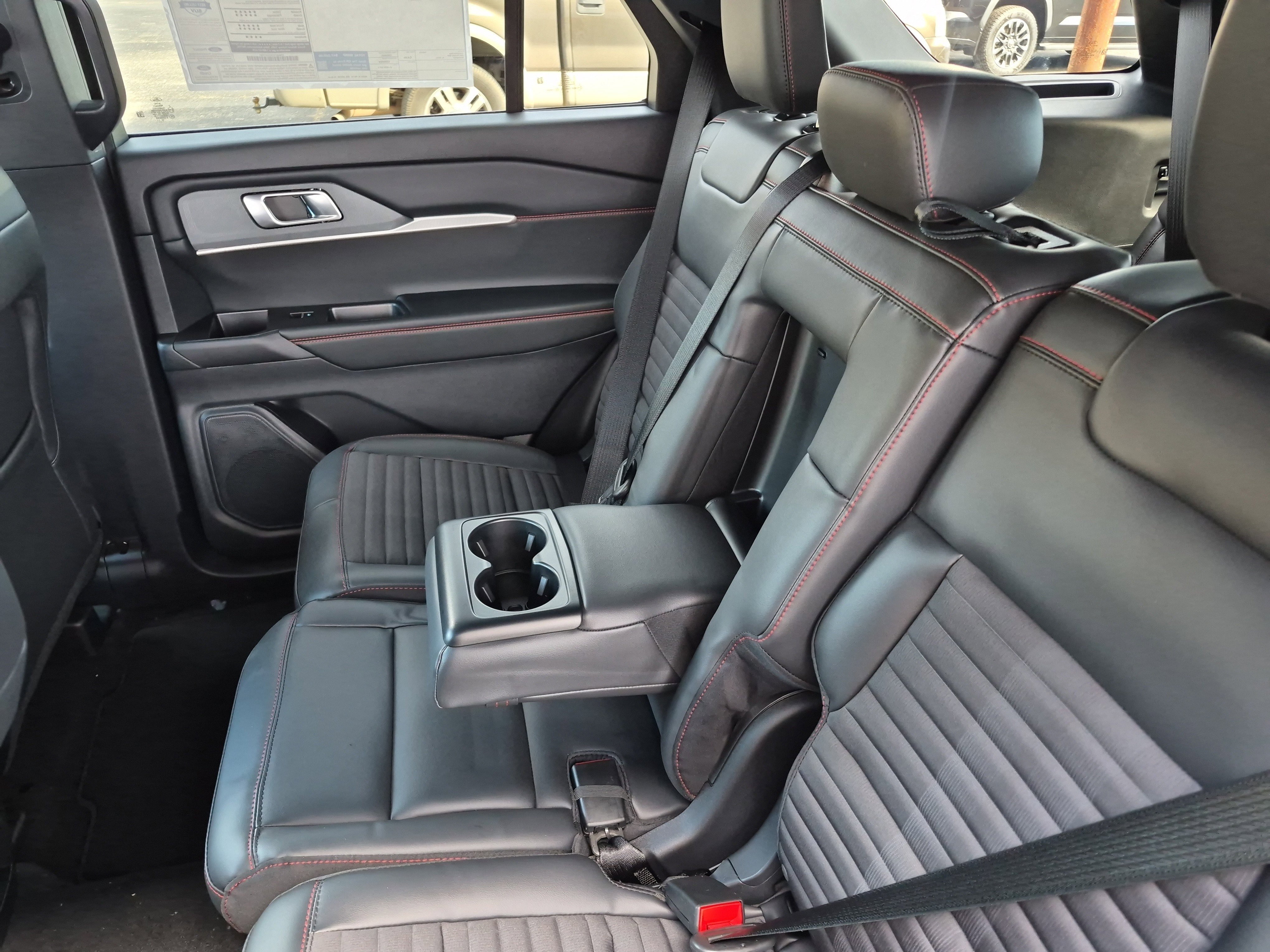 New 2026 Ford Explorer ST-Line image 17