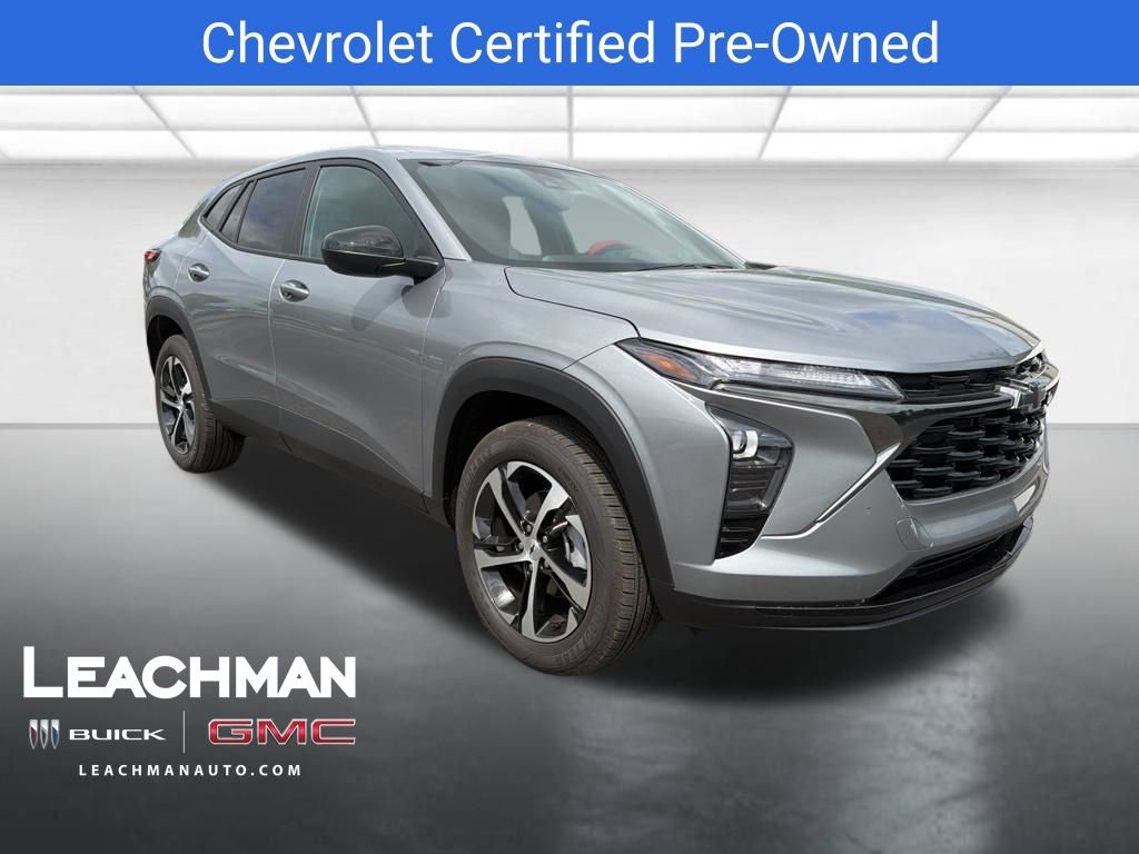 Certified 2025 Chevrolet Trax RS w/ Driver Confidence Package image 1