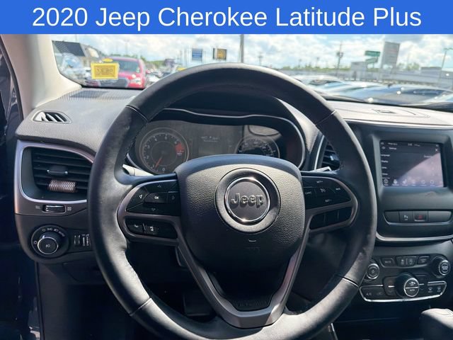 Used 2020 Jeep Cherokee Latitude Plus w/ Comfort/Convenience Group AWD/4WD image 25