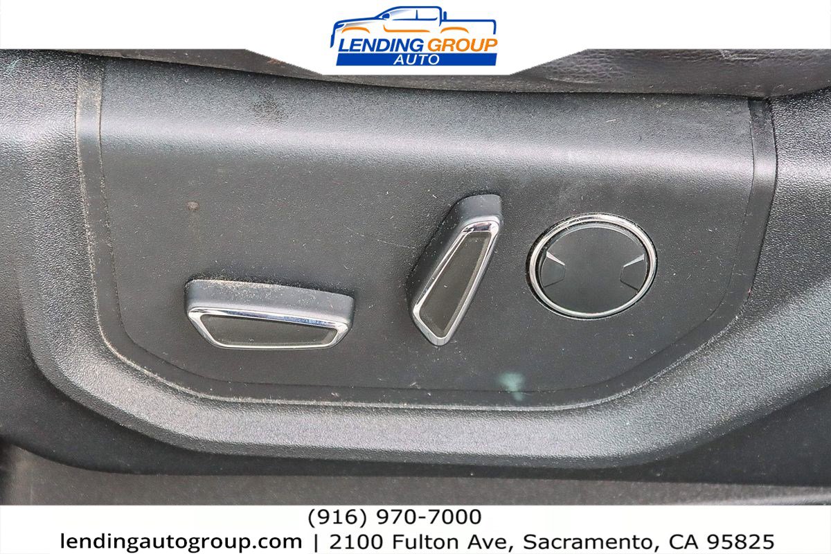 Used 2017 Ford F250 Lariat w/ Chrome Package image 20