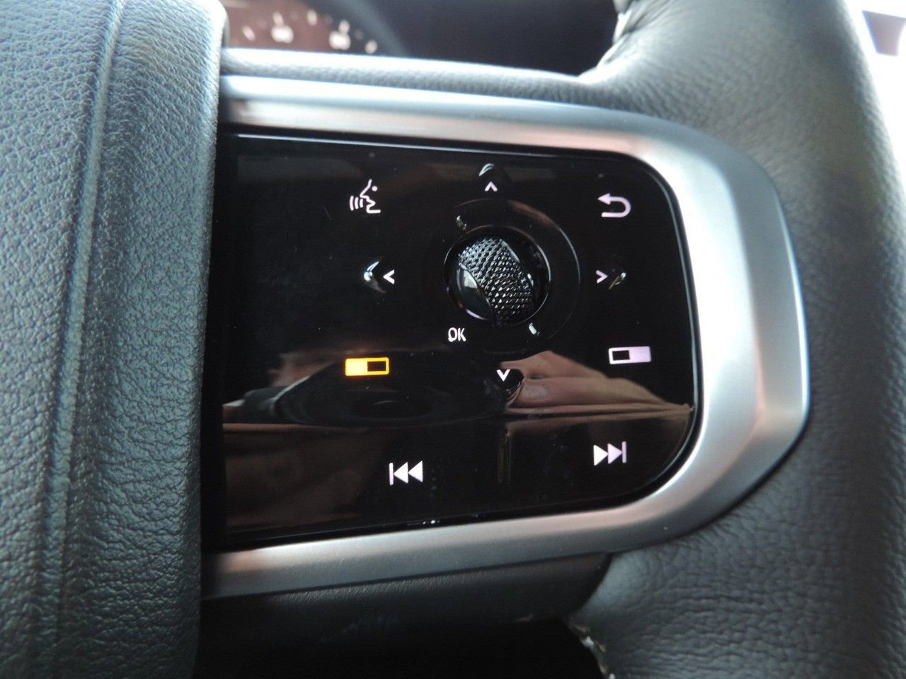 New 2026 Nissan Armada SL image 25