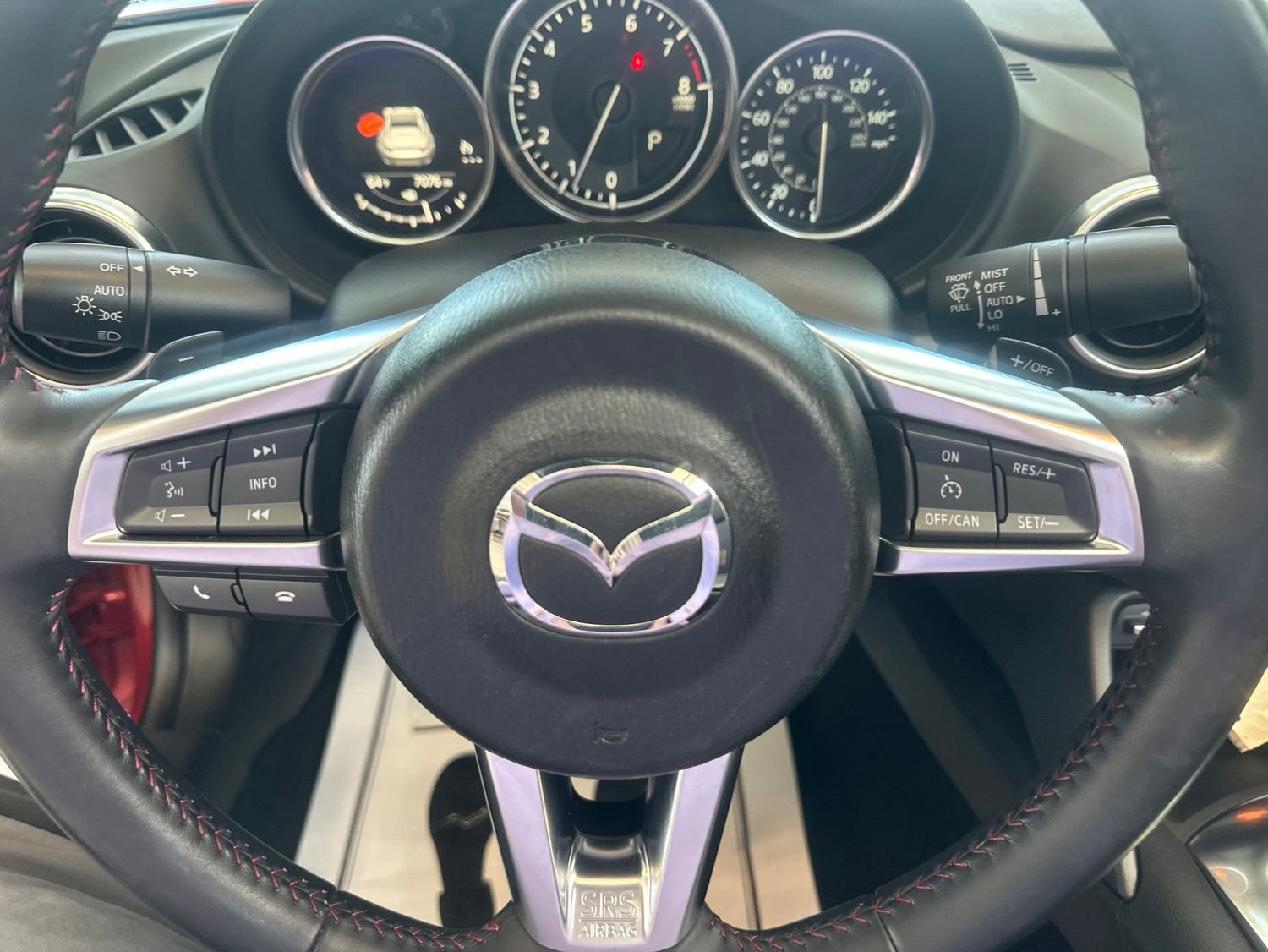 Used 2019 MAZDA MX-5 Miata RF Grand Touring RWD image 10