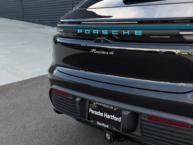New 2026 Porsche Macan 4 Electric AWD/4WD image 36