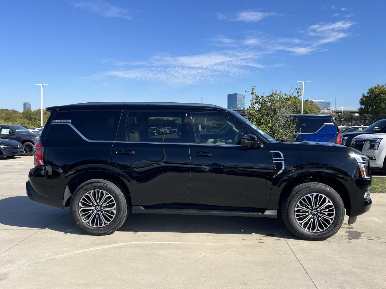 New 2027 Nissan Armada Platinum AWD/4WD image 3