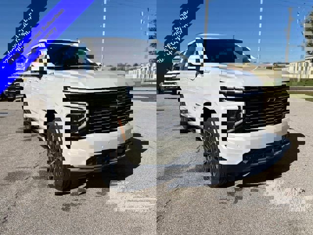 New 2025 Chevrolet Suburban High Country image 7