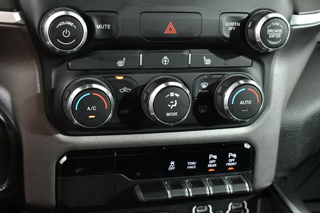 Used 2019 RAM 1500 Big Horn AWD/4WD image 31
