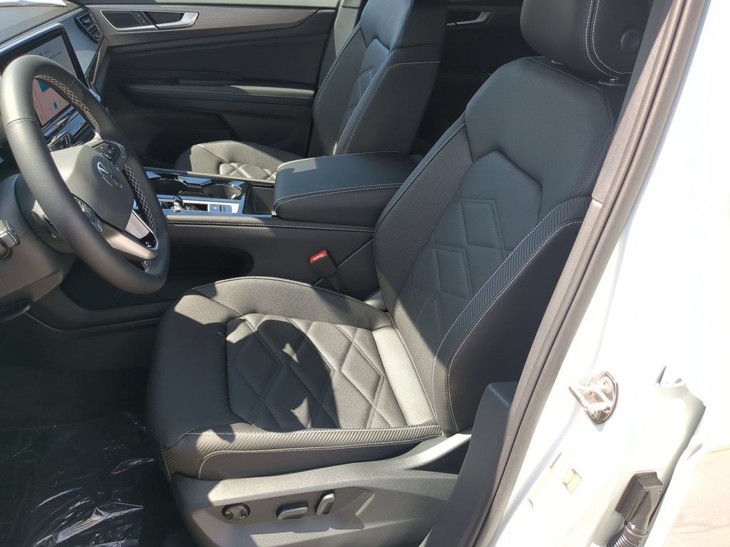 New 2026 Volkswagen Atlas Cross Sport SE FWD image 20