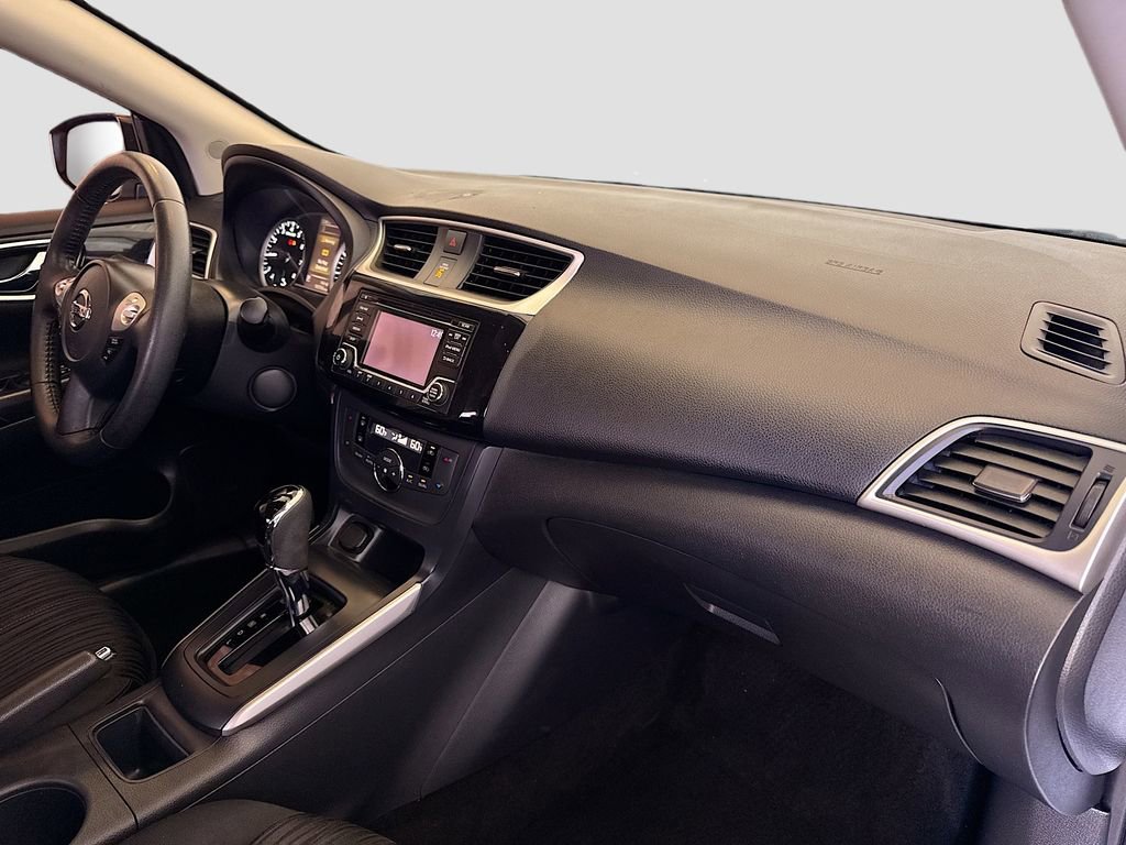 Used 2018 Nissan Sentra SV FWD image 29