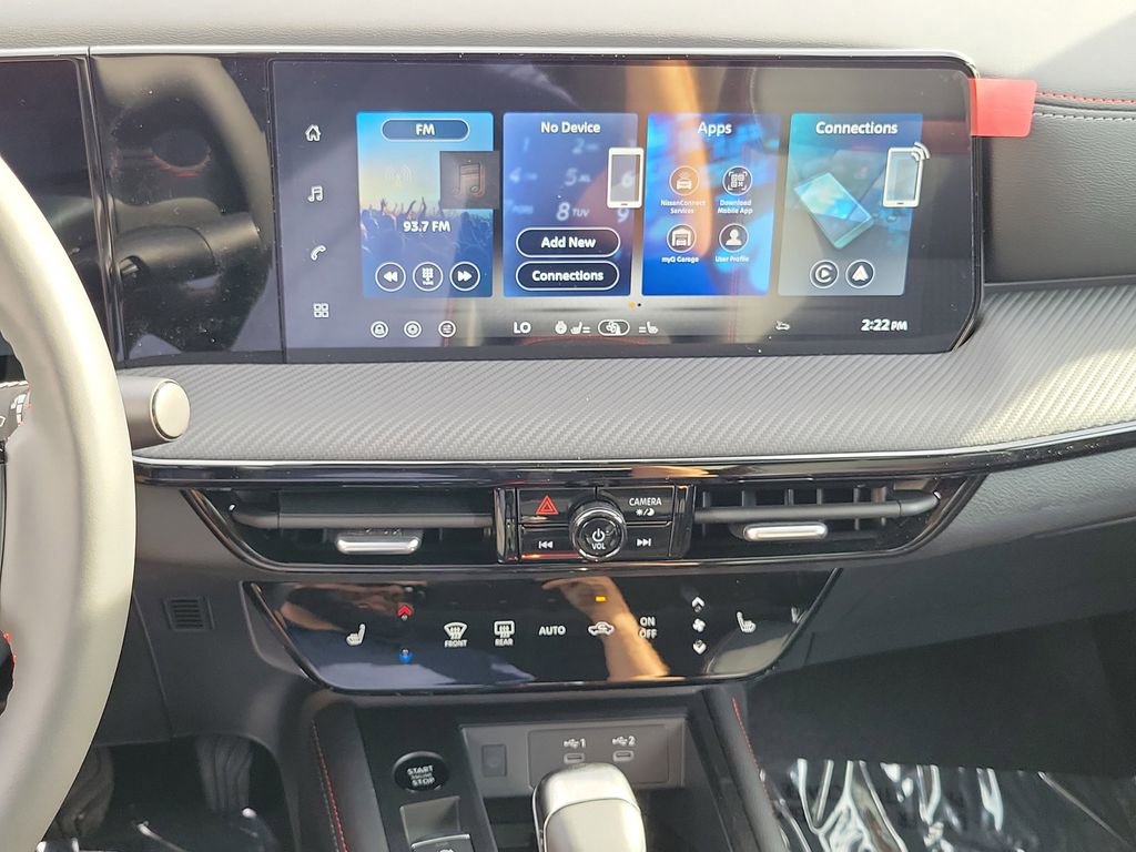 New 2026 Nissan Kicks SR w/ SR Premium Package image 9