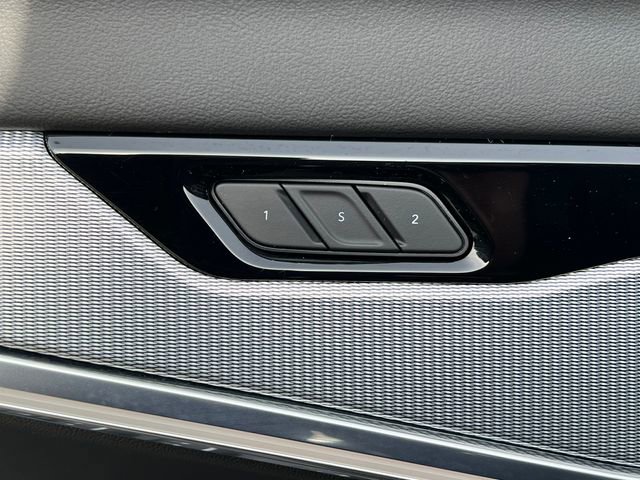 Used 2025 Jeep Wagoneer S Launch Edition image 19