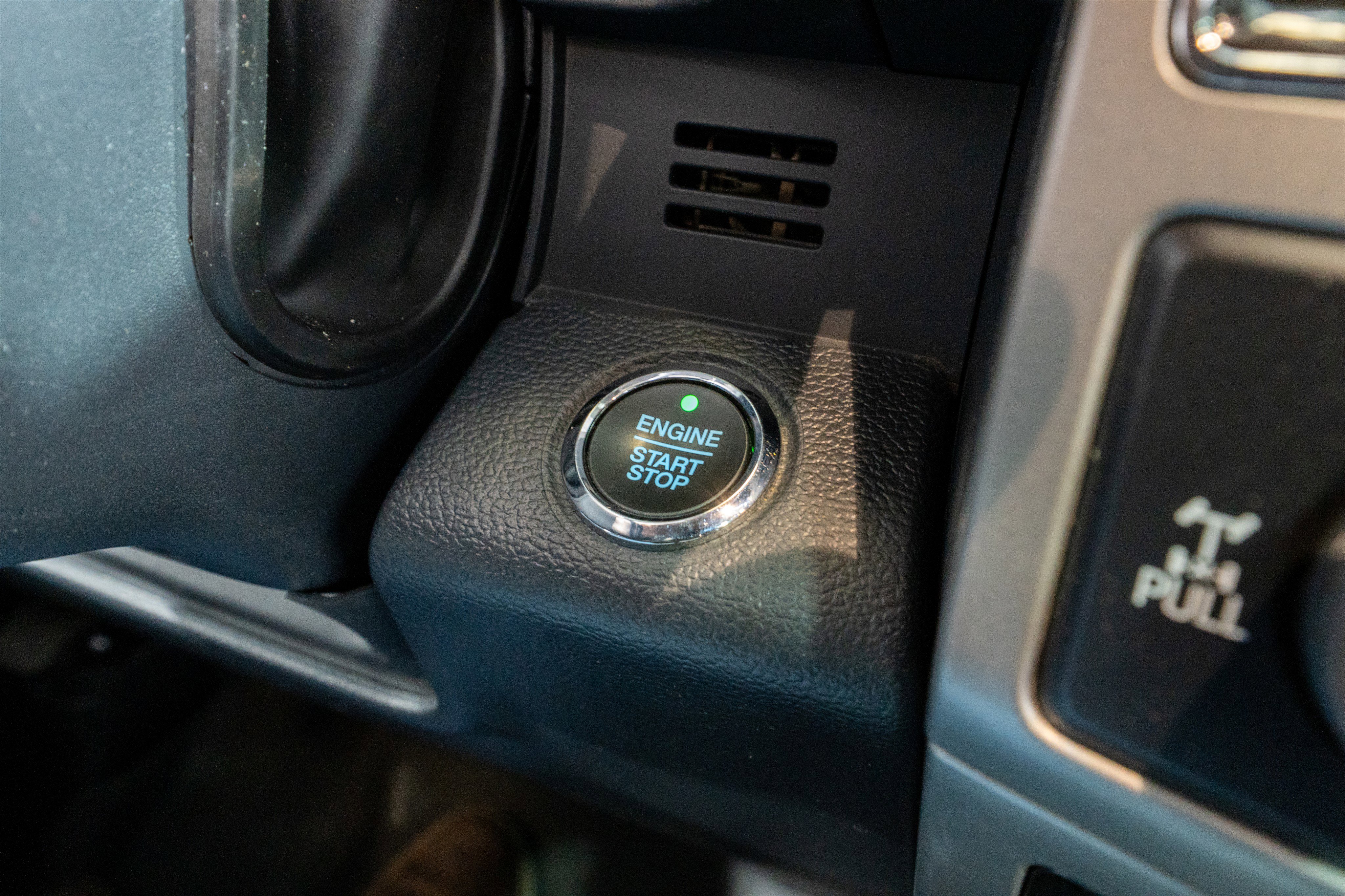 Used 2022 Ford F250 Lariat w/ Lariat Ultimate Package image 32