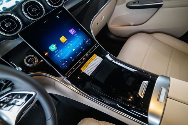 New 2026 Mercedes-Benz GLC 300 GLC 300 image 18