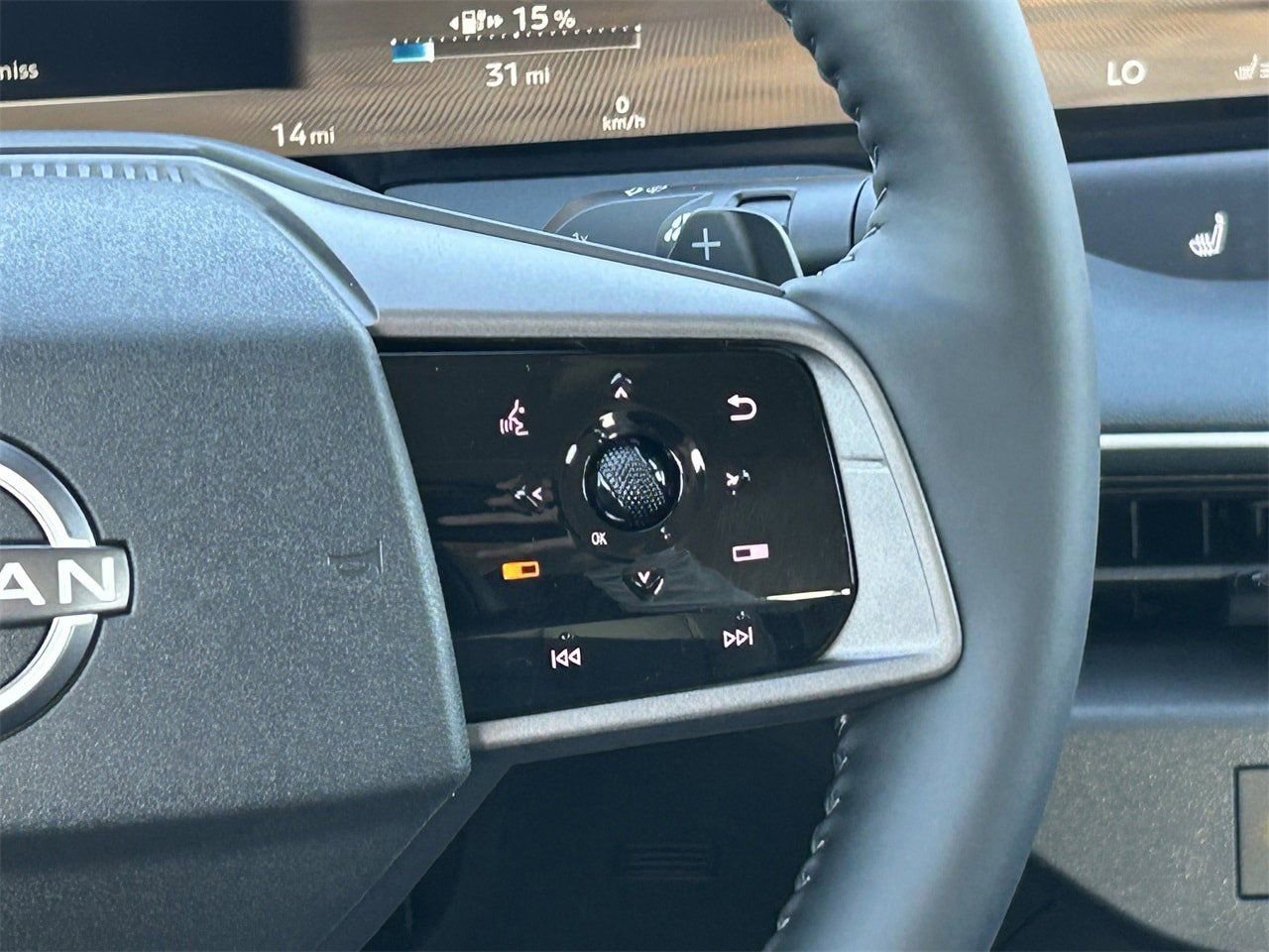 New 2026 Nissan Leaf SV+ w/ Illuminated Package image 22