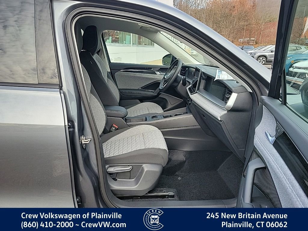 New 2025 Volkswagen Tiguan S image 16