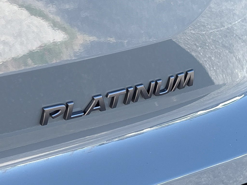 New 2026 Nissan Pathfinder Platinum FWD image 13