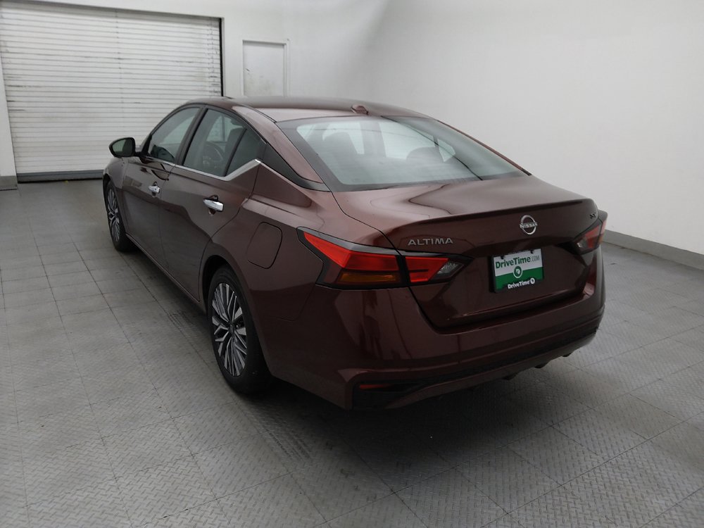 Used 2024 Nissan Altima 2.5 SV FWD image 5