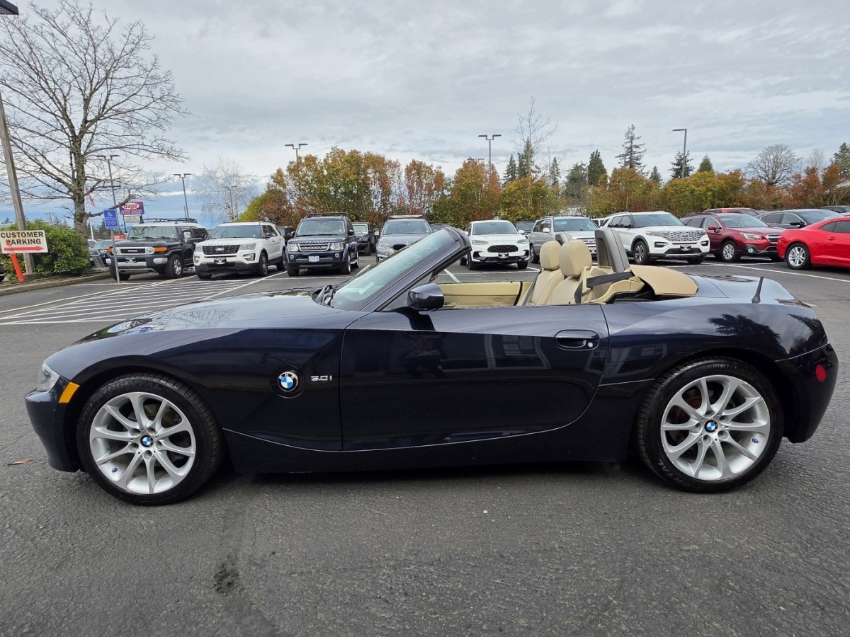 Used 2008 BMW Z4 3.0i RWD image 6