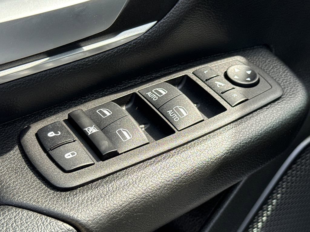 Used 2023 RAM 1500 Big Horn AWD/4WD image 20
