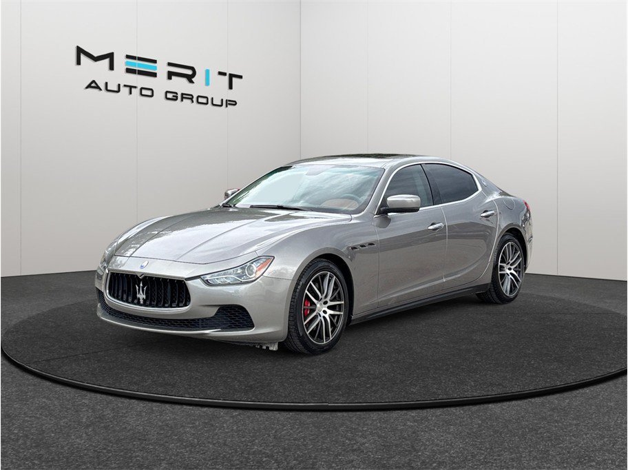 Used 2016 Maserati Ghibli RWD image 3