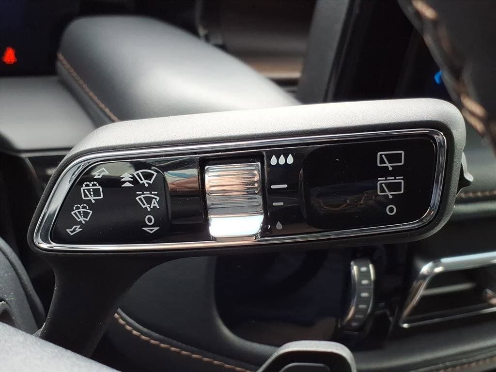 Used 2025 Lincoln Aviator Reserve w/ Equipment Group 201A image 23