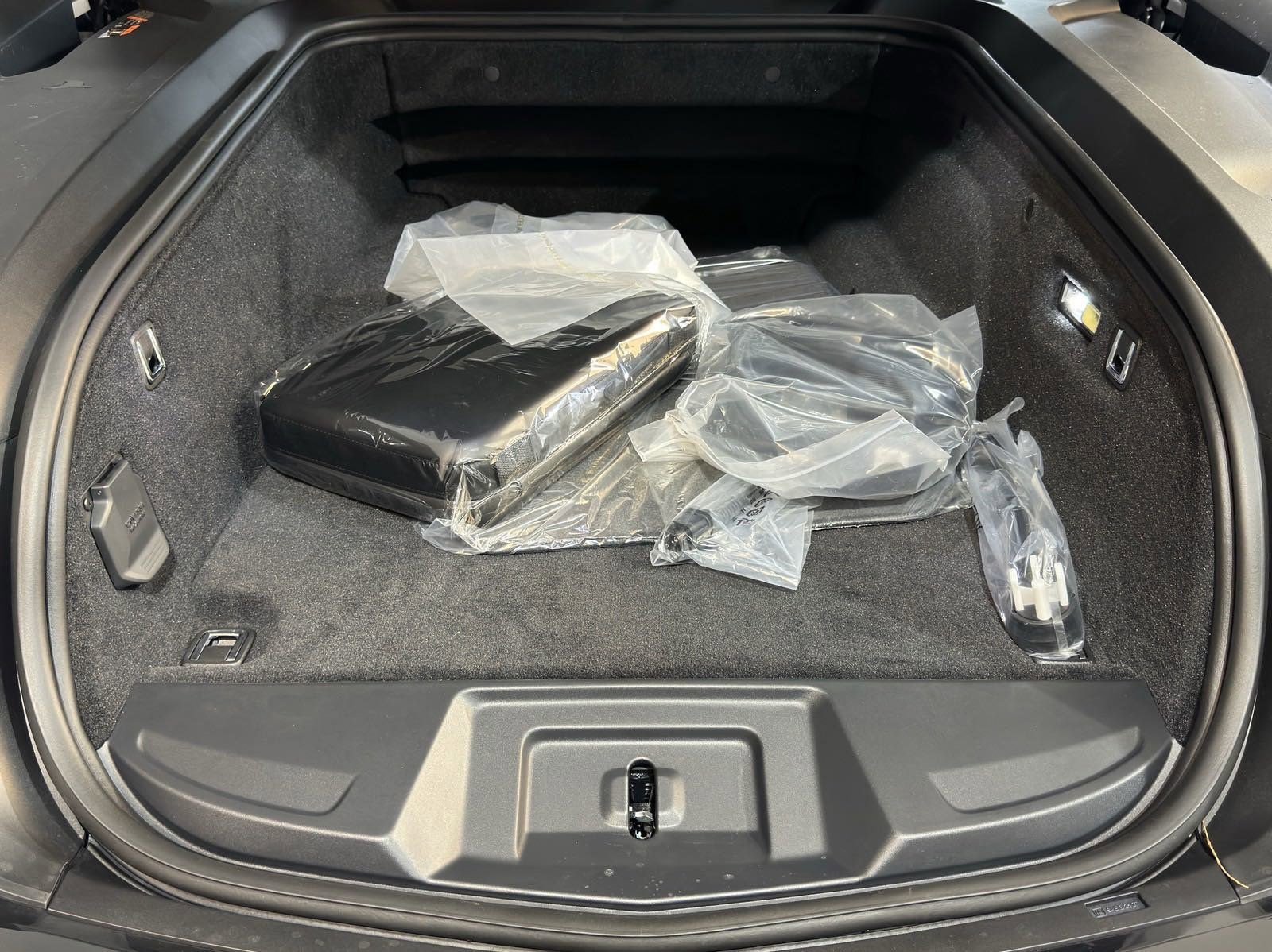 New 2025 Cadillac Escalade IQ Luxury 2 image 64