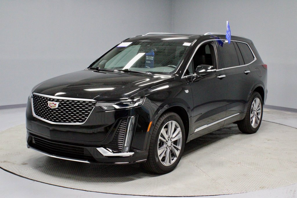 Used 2025 Cadillac XT6 Premium Luxury image 8