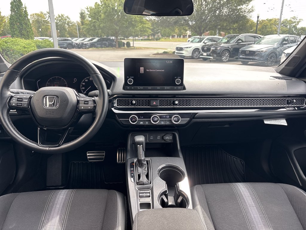 Used 2025 Honda Civic Sport image 25