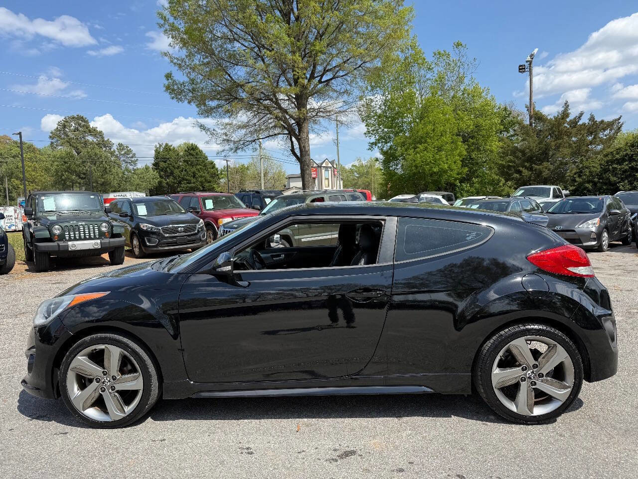 Used 2013 Hyundai Veloster Turbo FWD image 7