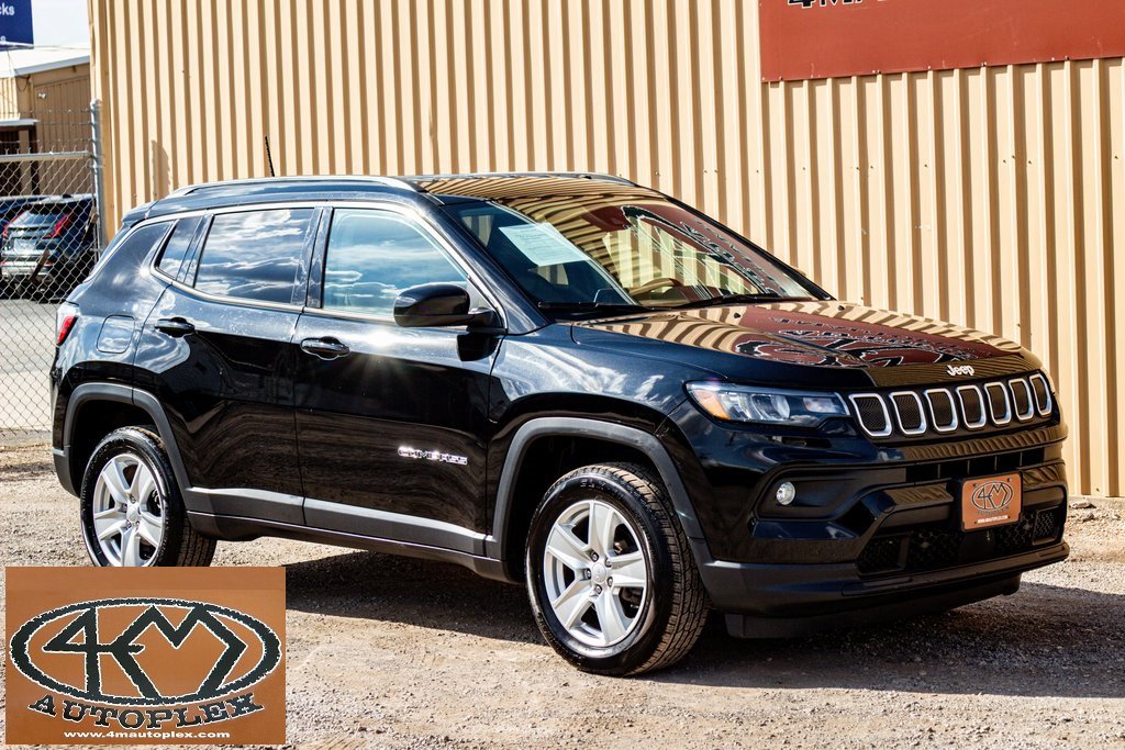 Used 2022 Jeep Compass Latitude w/ Convenience Group