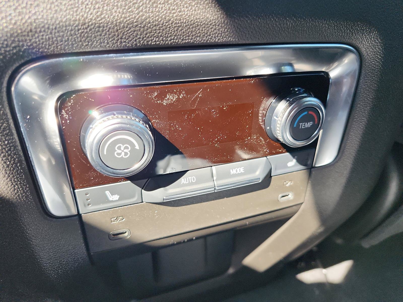 New 2026 GMC Yukon XL Denali AWD/4WD image 10