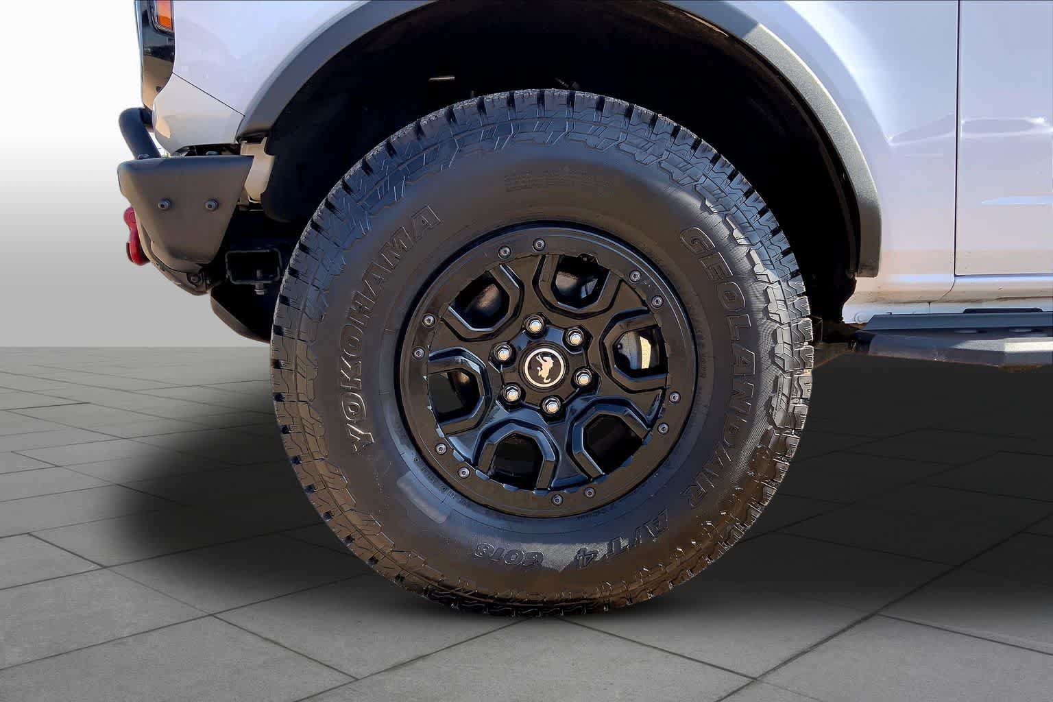 Used 2023 Ford Bronco Wildtrak AWD/4WD image 11