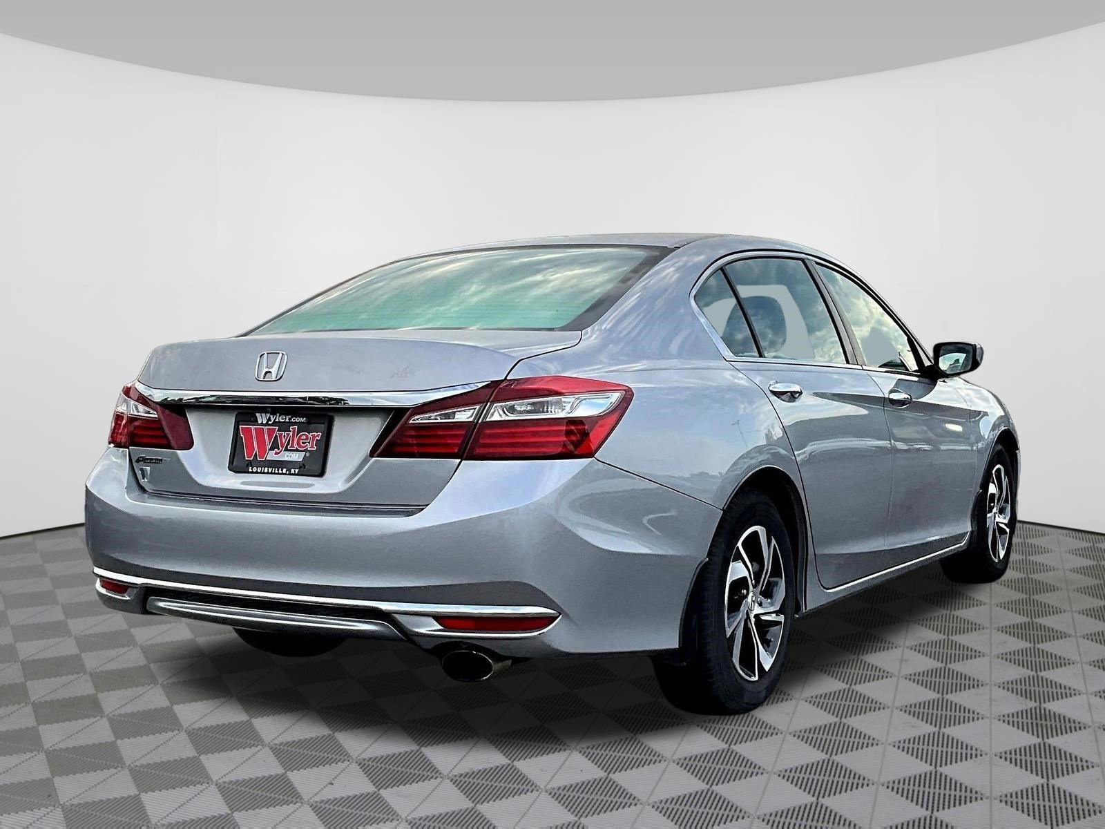 Used 2016 Honda Accord LX image 6