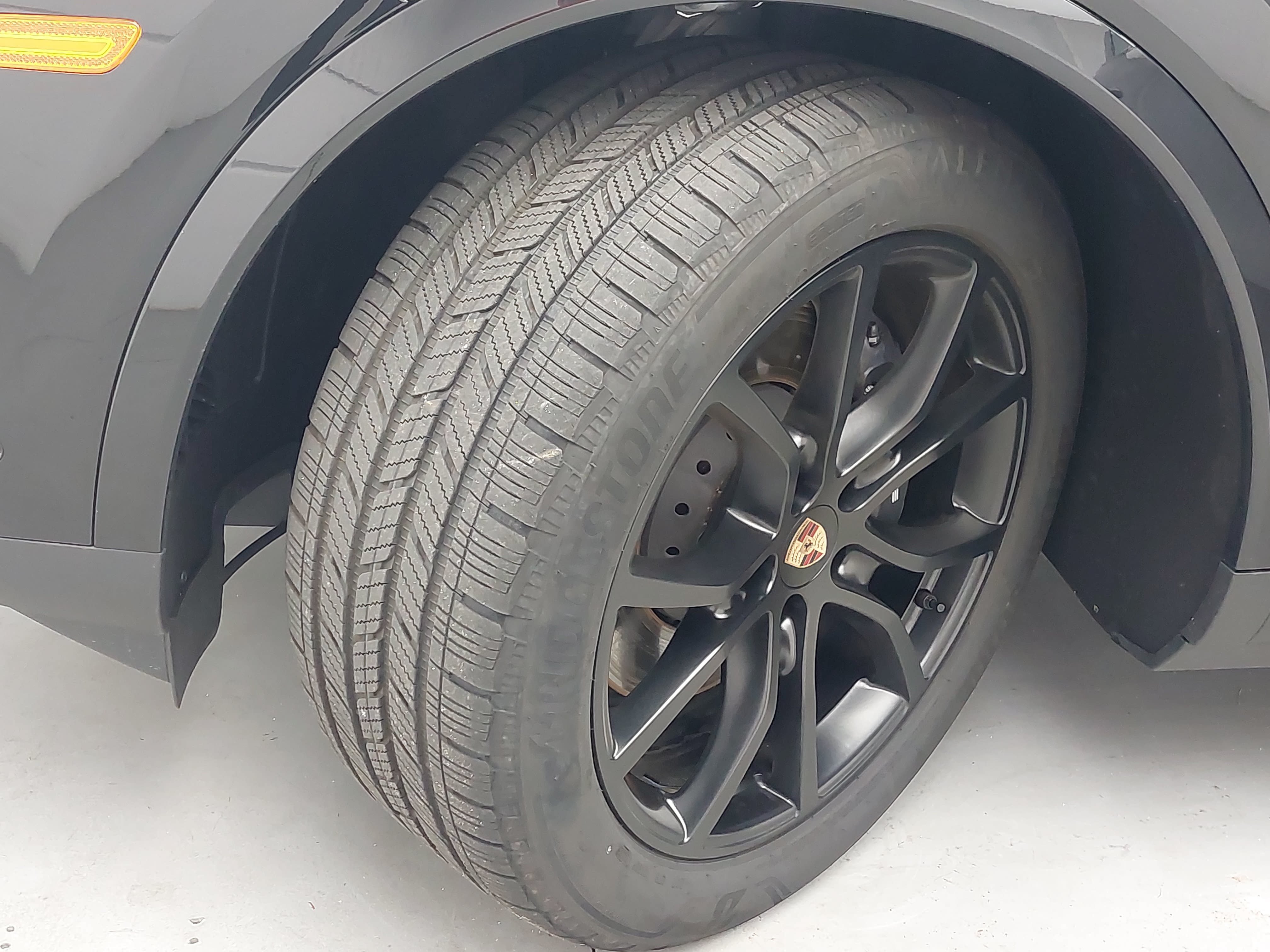 Certified 2026 Porsche Cayenne AWD/4WD image 35