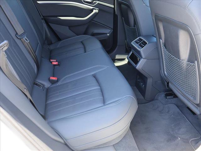 Used 2024 Audi Q8 e-tron Premium AWD/4WD image 26