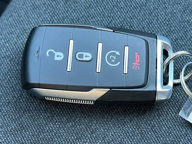 Used 2025 RAM 3500 Big Horn image 44