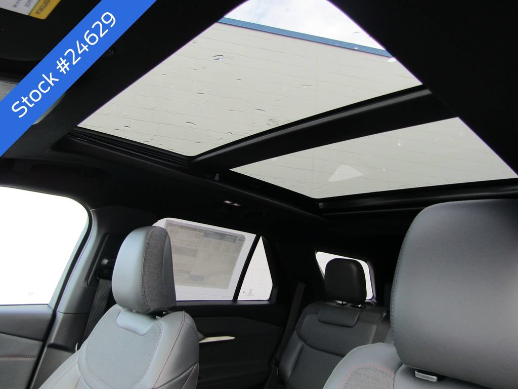 New 2027 Ford Explorer Active w/ Active Comfort Package AWD/4WD image 5
