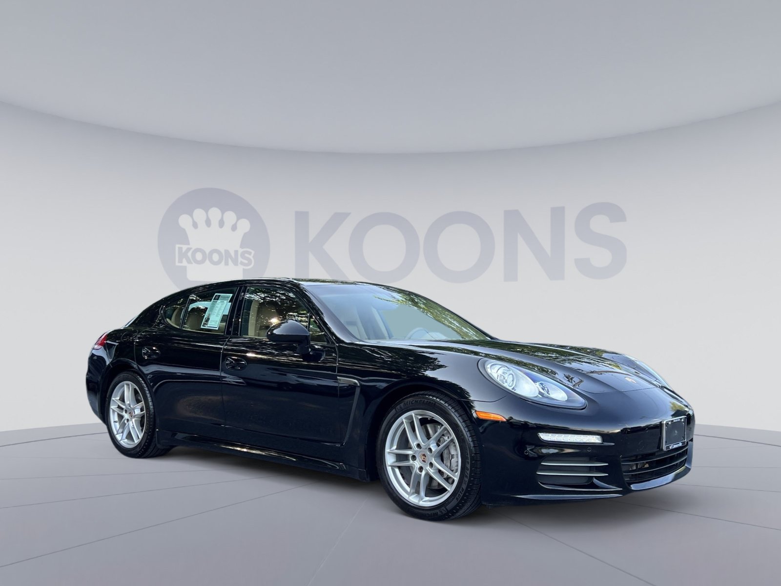 Used 2014 Porsche Panamera 4 AWD/4WD image 2