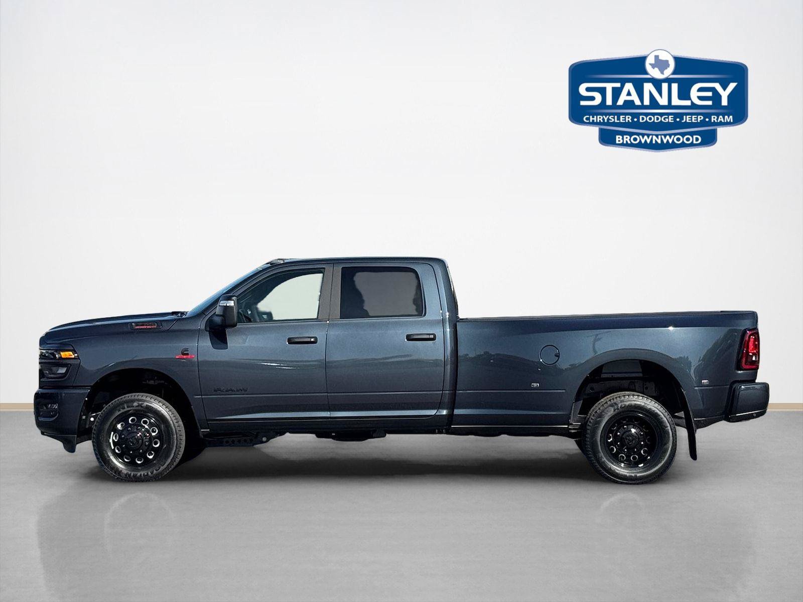 New 2026 RAM 3500 Lone Star AWD/4WD image 4
