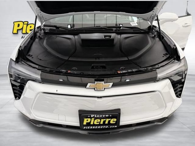 Used 2024 Chevrolet Blazer EV LT AWD/4WD image 9