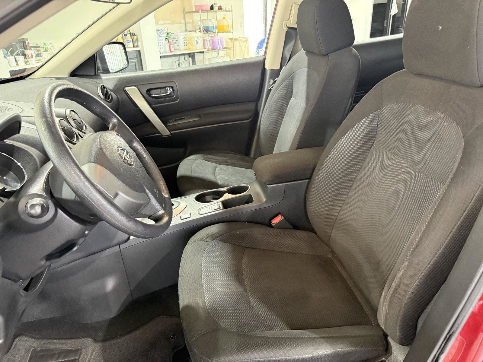 Used 2013 Nissan Rogue S FWD image 17