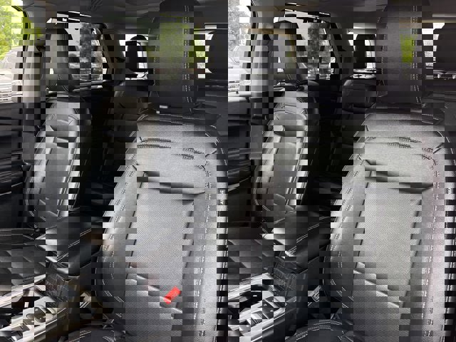 Used 2021 Ford Explorer Limited w/ Equipment Group 301A image 12