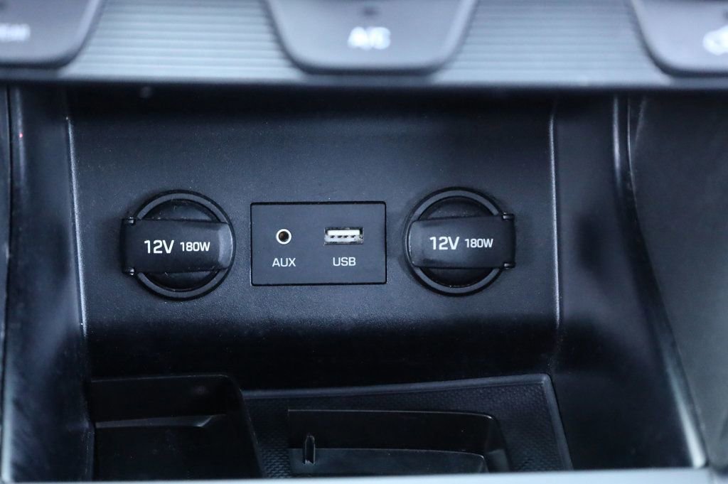 Used 2019 Hyundai Elantra Sport w/ Cargo Package image 37